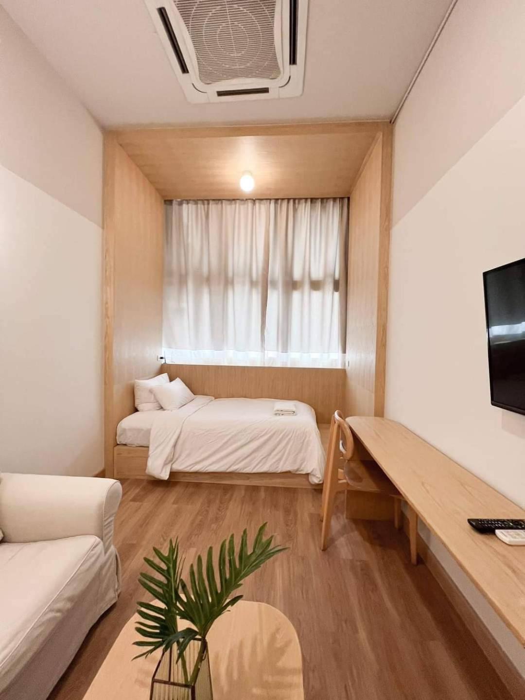 La Moon House Hotel Salaya Luaran gambar