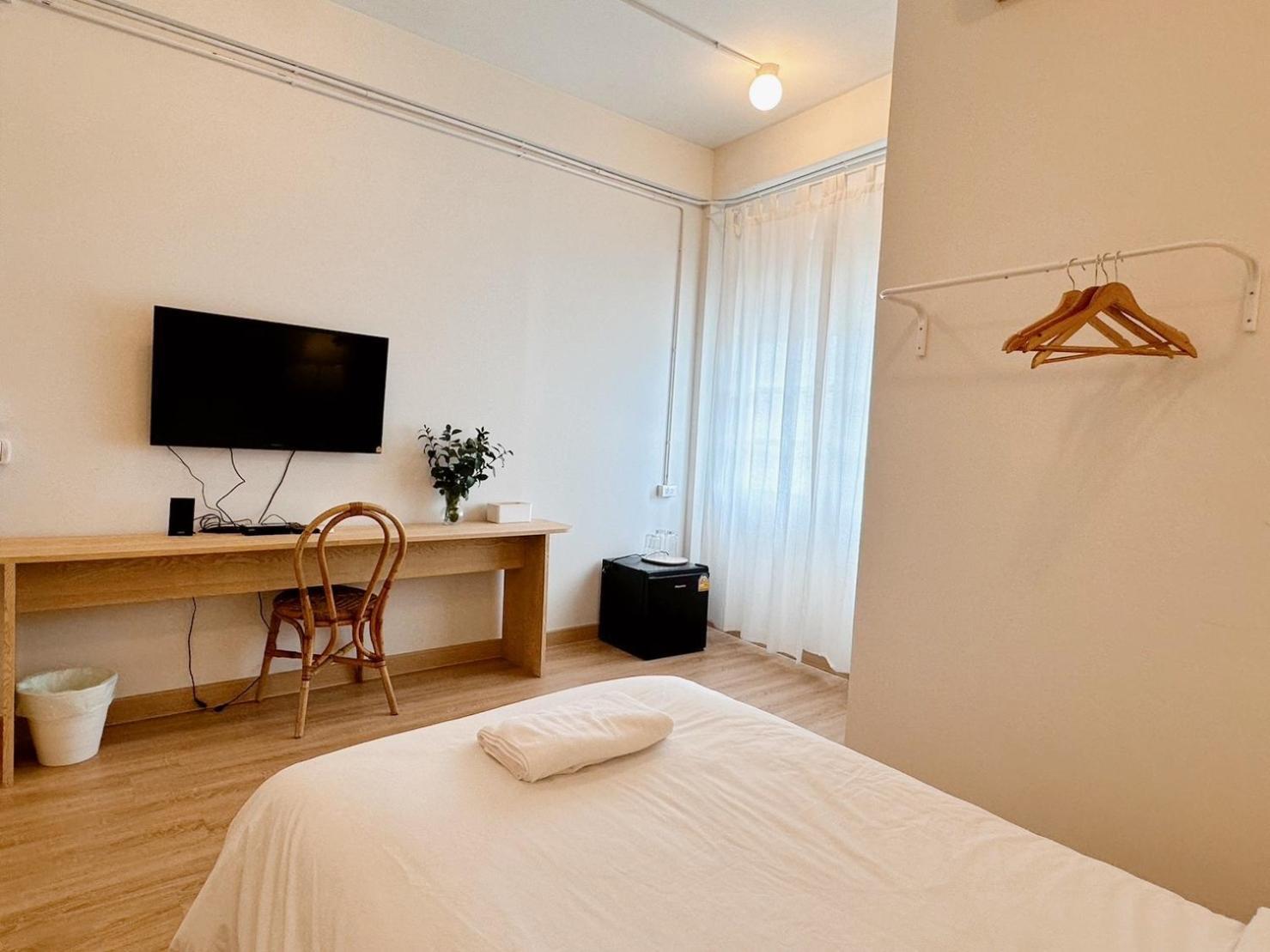 La Moon House Hotel Salaya Luaran gambar