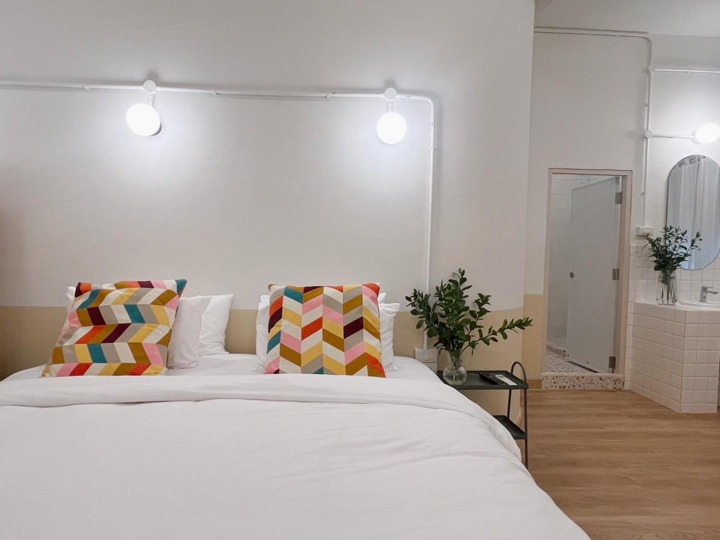La Moon House Hotel Salaya Luaran gambar