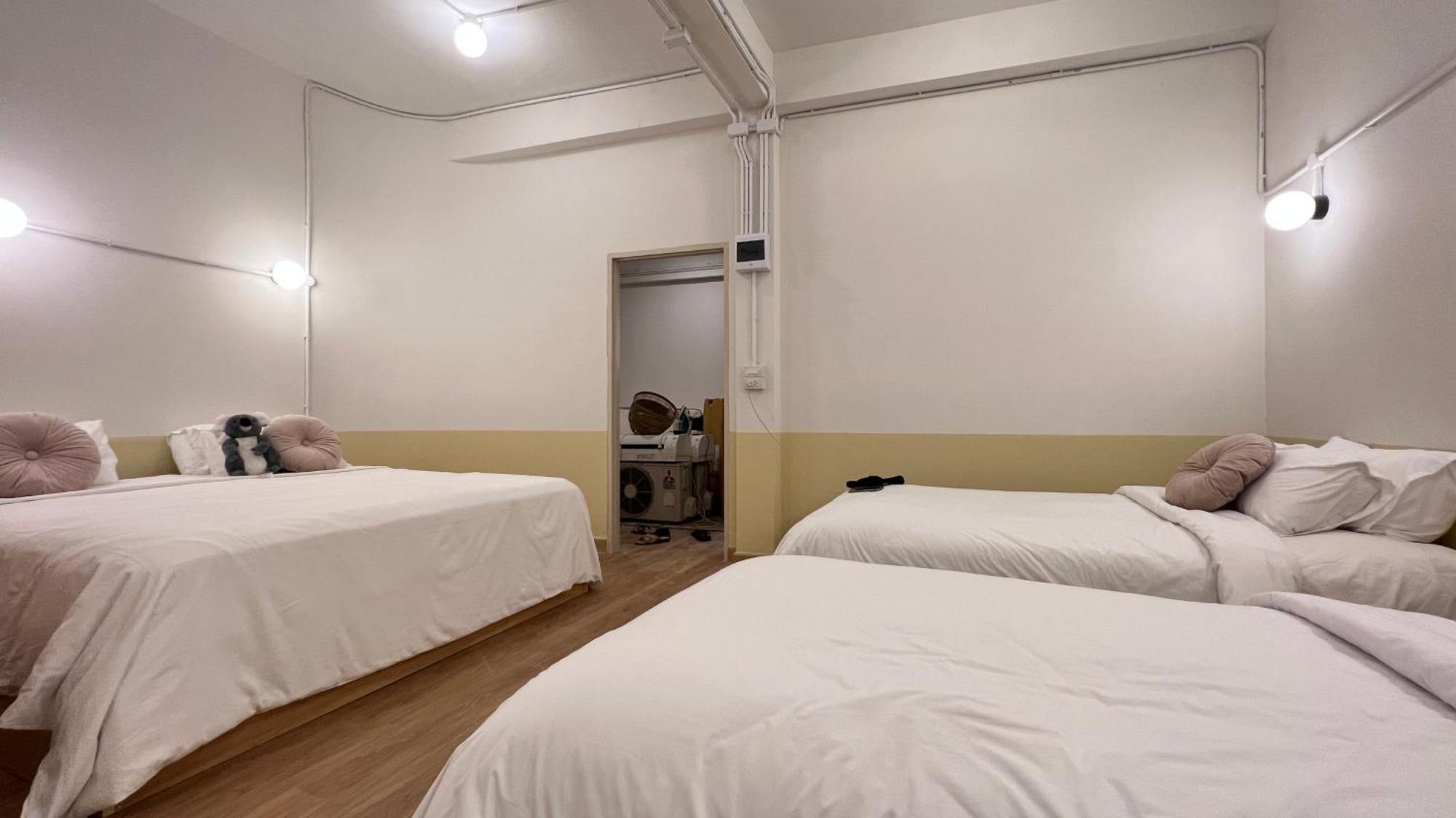 La Moon House Hotel Salaya Luaran gambar