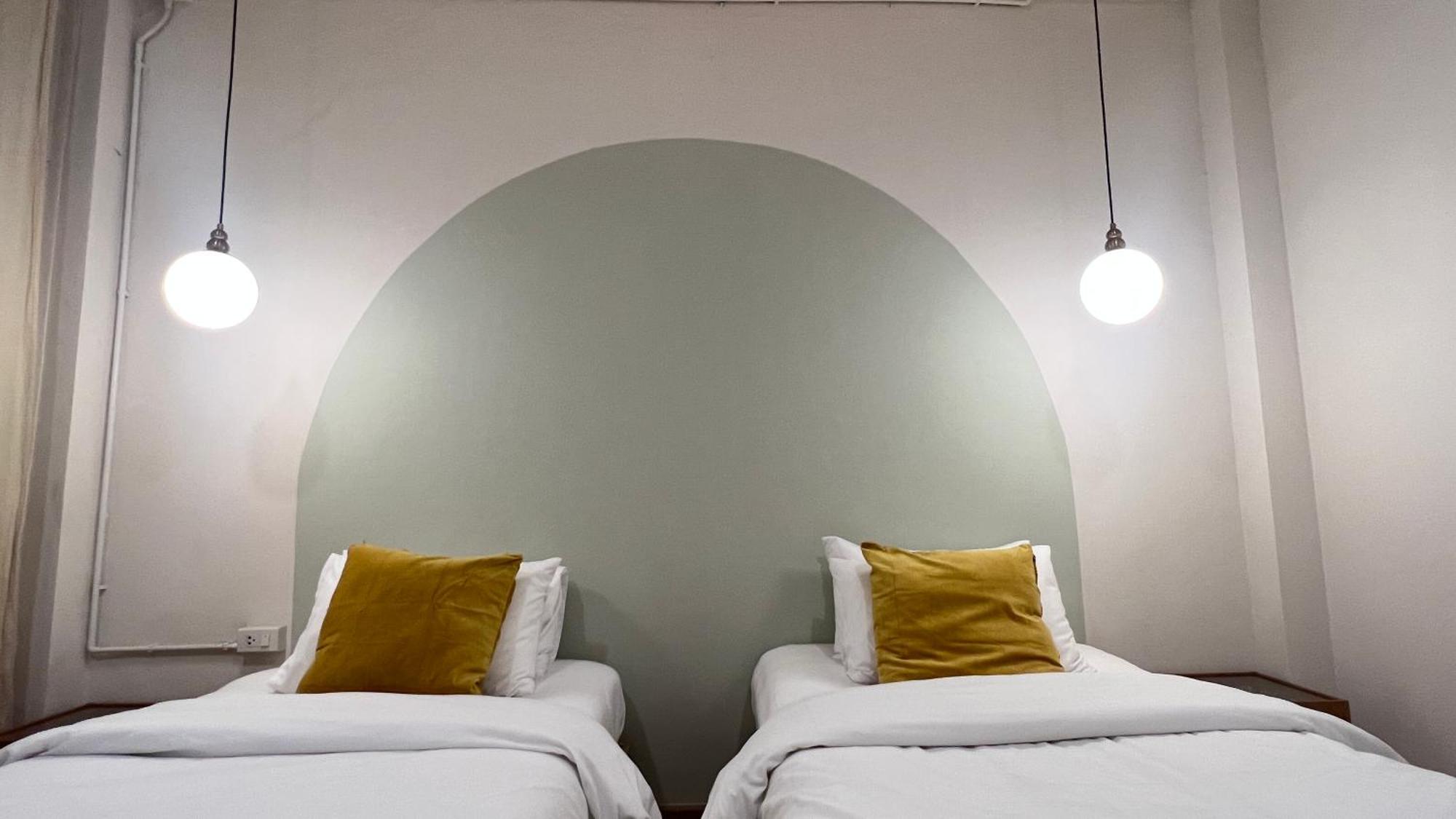 La Moon House Hotel Salaya Luaran gambar